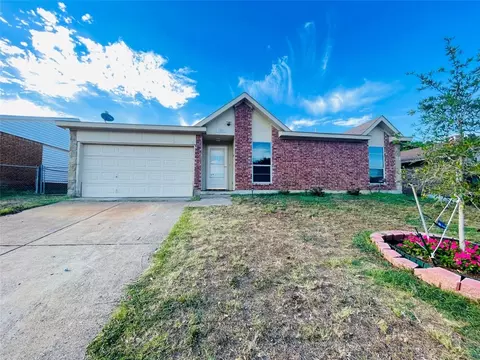 1320 Whittenburg Dr, Fort Worth, TX 76134