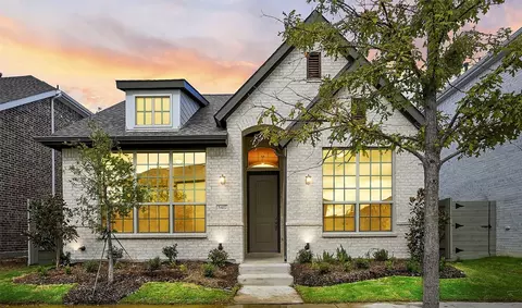 3417 The Commons Pkwy, Sachse, TX 75048