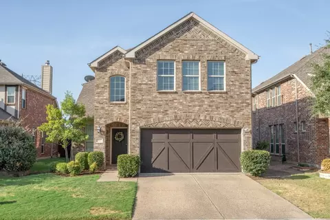 516 Eastland Dr, Lewisville, TX 75056