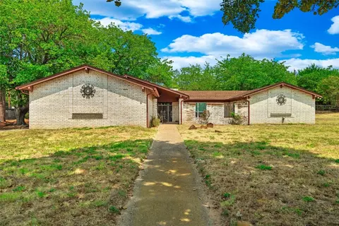 512 Bandit Trl, Colleyville, TX 76034