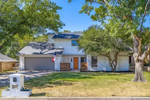 505 Northmeadow Dr, Arlington, TX 76011