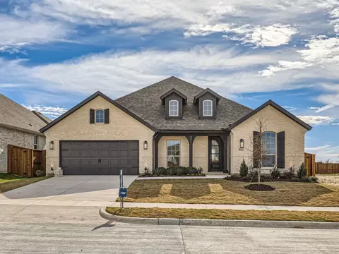 4414 Capstone Rd, Midlothian, TX 76065