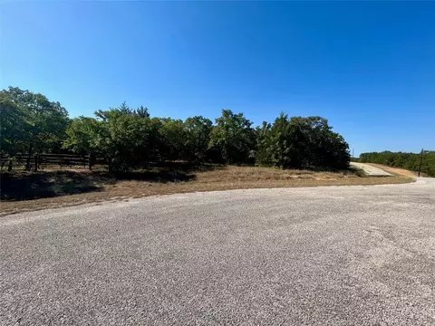 0 Highpoint, Sunset, TX 76270 photo 4