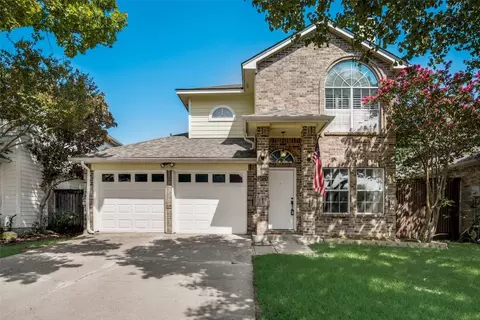9018 Cumberland Dr, Irving, TX 75063