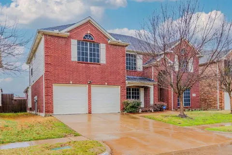 5939 Lantern Ln, Grand Prairie, TX 75052