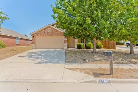 6160 Texas Shiner Dr, Fort Worth, TX 76179