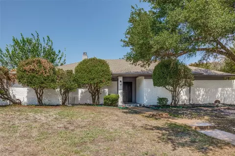 4025 Halifax Dr, Plano, TX 75023