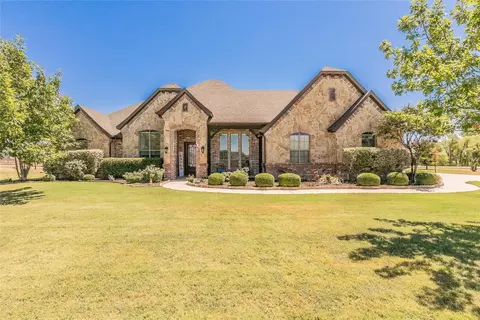 14200 Lucille Dr, Newark, TX 76071