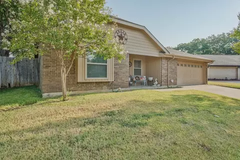 309 Springridge Ln, Euless, TX 76039 photo 3