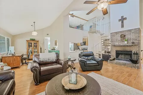309 Springridge Ln, Euless, TX 76039 photo 7