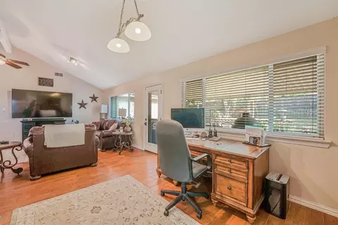 309 Springridge Ln, Euless, TX 76039 photo 9