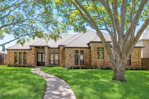 6830 Rocky Top Cir, Dallas, TX 75252