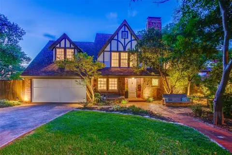 1133 N Canterbury Ct, Dallas, TX 75208