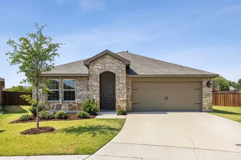 3118 Pembrooke Dr, Forney, TX 75126