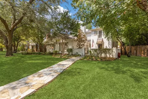 2415 Hillside Dr, Dallas, TX 75214
