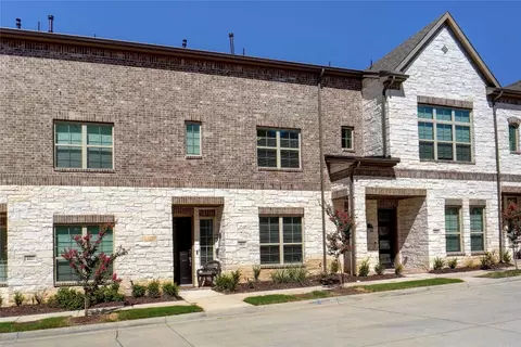 4421 Grady Ln, Carrollton, TX 75010