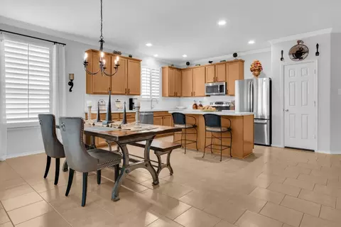 2348 Barzona Dr, Fort Worth, TX 76131