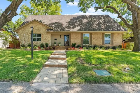 13632 Far Hills Ln, Dallas, TX 75240