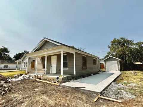 1205 Humbolt St, Fort Worth, TX 76104