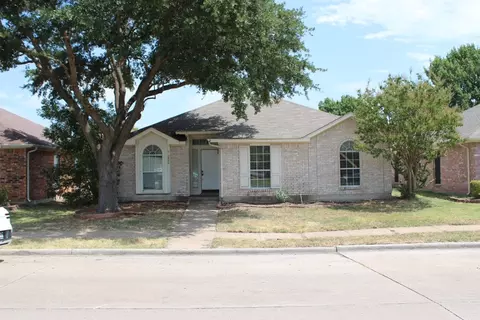 2504 Helen Ln, Mesquite, TX 75181