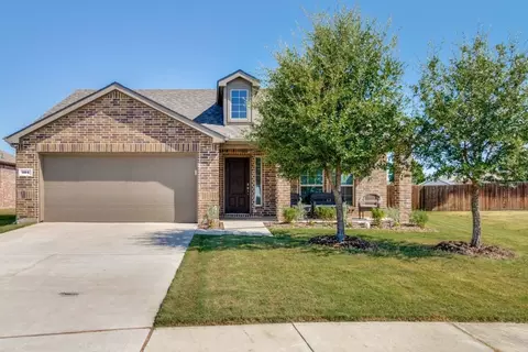 504 Millsap Dr, Van Alstyne, TX 75495