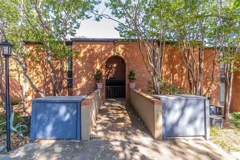 510 E Avenue J #A, Grand Prairie, TX 75050