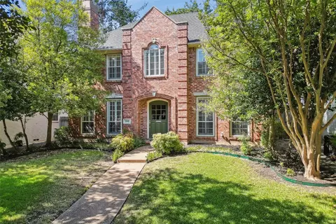 2940 Dyer St, University Park, TX 75205