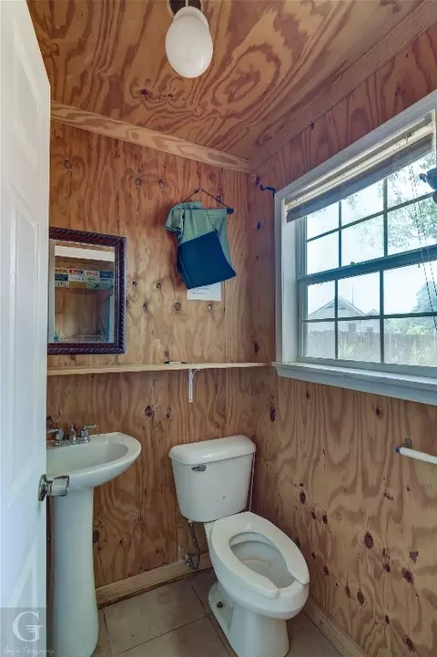 610 Batton St, Minden, LA 71055 photo 9