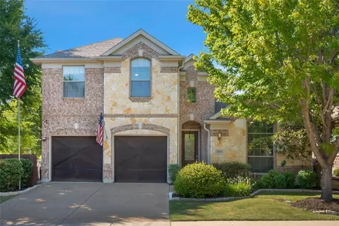 1825 Breeds Hill Rd, Garland, TX 75040