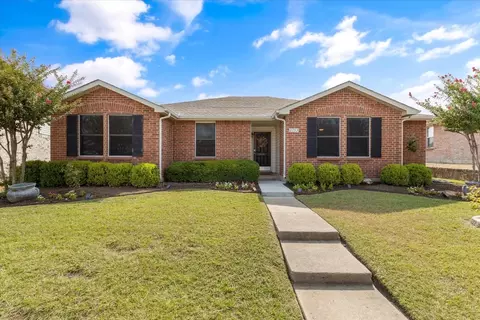 2753 Ingram Cir, Mesquite, TX 75181