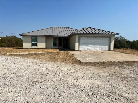 355 Woodhaven Dr, Springtown, TX 76082