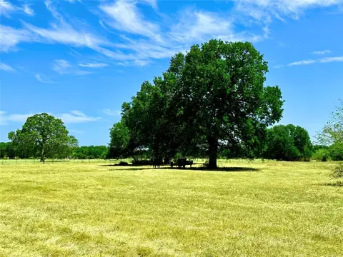 Tbd Fm 85, Seven Points, TX 75143