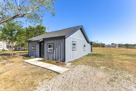 6040 County Road 237b, Terrell, TX 75160