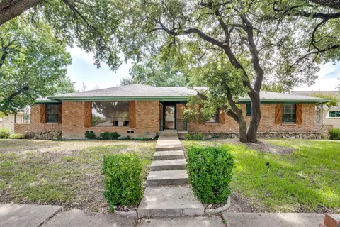 1310 Stony Brook Ln, Garland, TX 75043