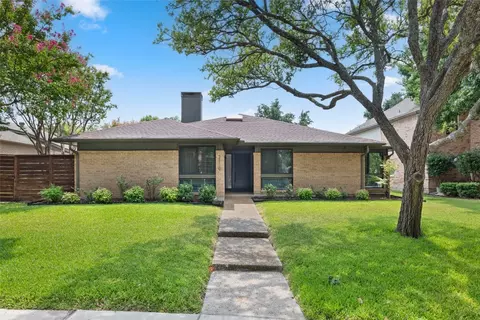 7110 Highland Heather Ln, Dallas, TX 75248