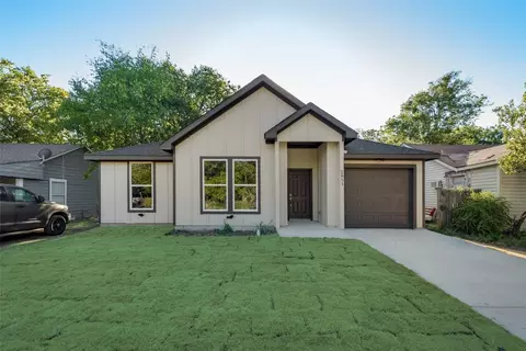 2851 Pleasant Dr, Dallas, TX 75227