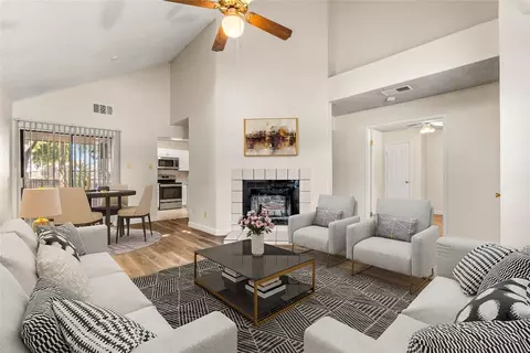4229 Phoenix Dr, Carrollton, TX 75010