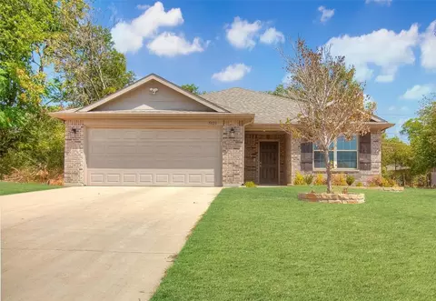 5828 Farnsworth Ave, Fort Worth, TX 76107