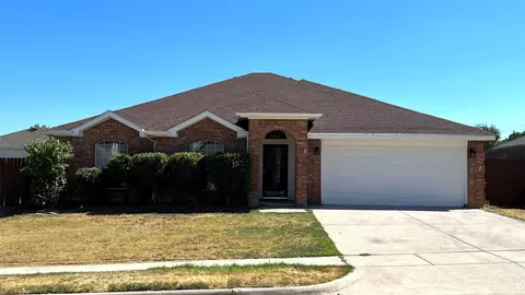 5208 Malibu St, Fort Worth, TX 76244