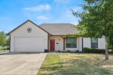 3903 Washington St, Greenville, TX 75401