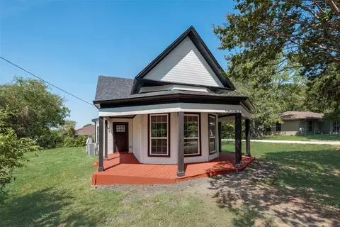 202 S Morrow St, Blue Ridge, TX 75424