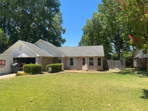 1719 Ramada Dr, Waco, TX 76712