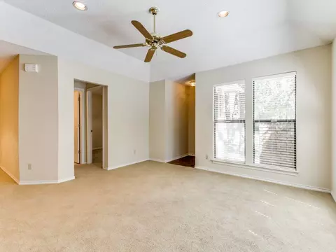 1401 Hampton Rd, Grapevine, TX 76051 photo 5