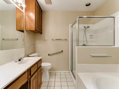 1401 Hampton Rd, Grapevine, TX 76051 photo 21