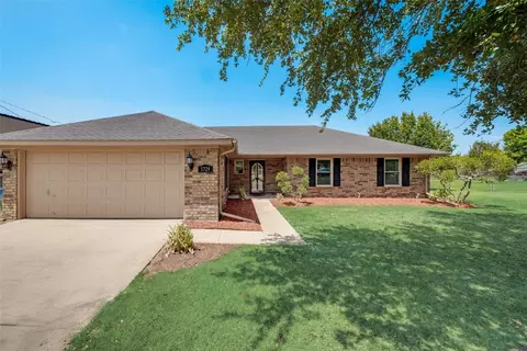 5729 Priscilla Ln, Kaufman, TX 75142