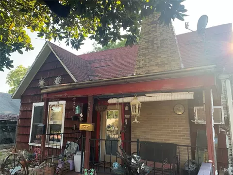 931 S Tyler St, Dallas, TX 75208