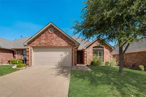 123 Crestway Dr #21A, Cedar Hill, TX 75104