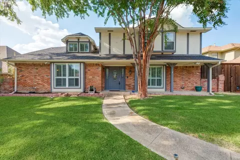 9919 Chimney Hill Ln, Dallas, TX 75243