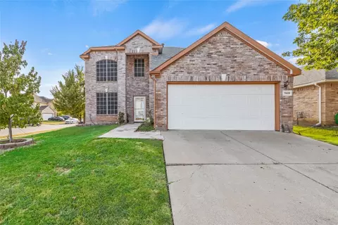 7606 Marsland Ln, Arlington, TX 76001