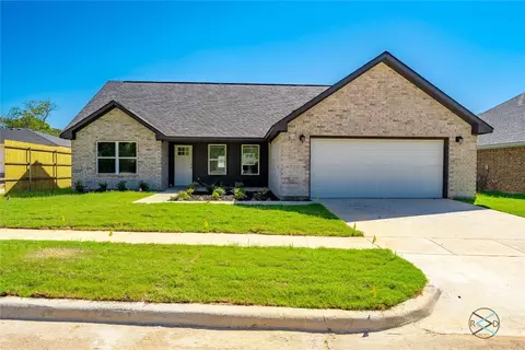 405 Lindsey Ln, Athens, TX 75751